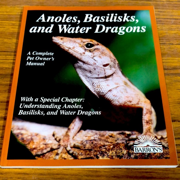 Anoles, Basilisks, and Water Dragons Book - Picture 1 of 2